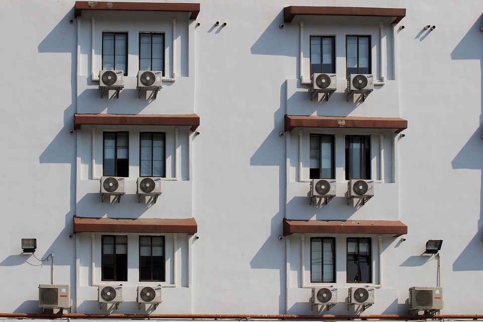 windows with AC